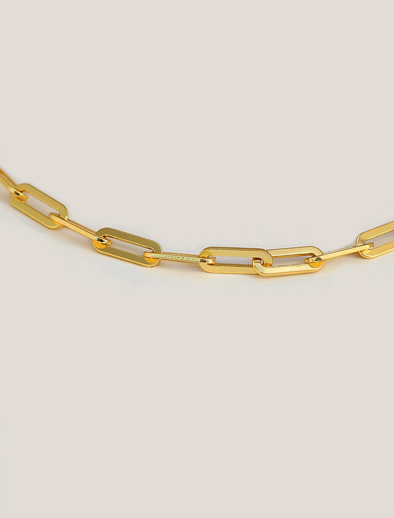 ESSENTIAL Medium Paperclip Link Chain Bracelet