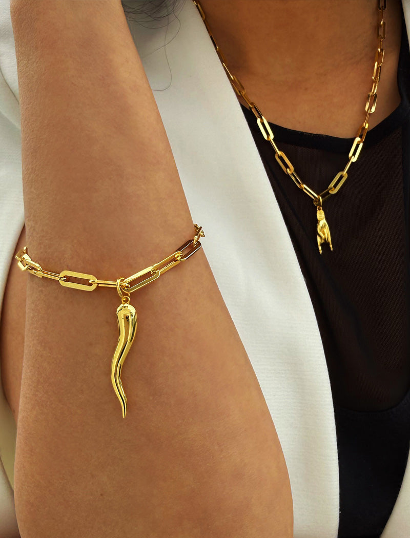 ITALIAN HORN Charm Medium Paperclip Link Chain Bracelet | 18K Gold Vermeil