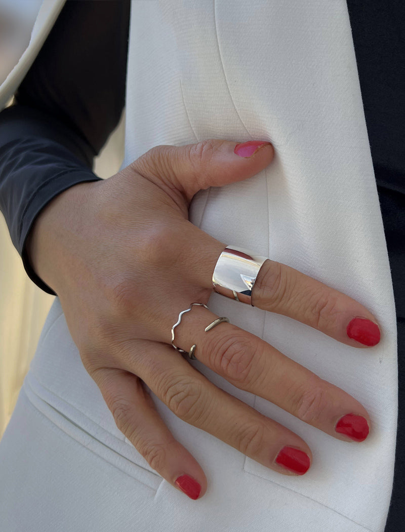 NOODLE Wavy Stacking Ring | Sterling Silver