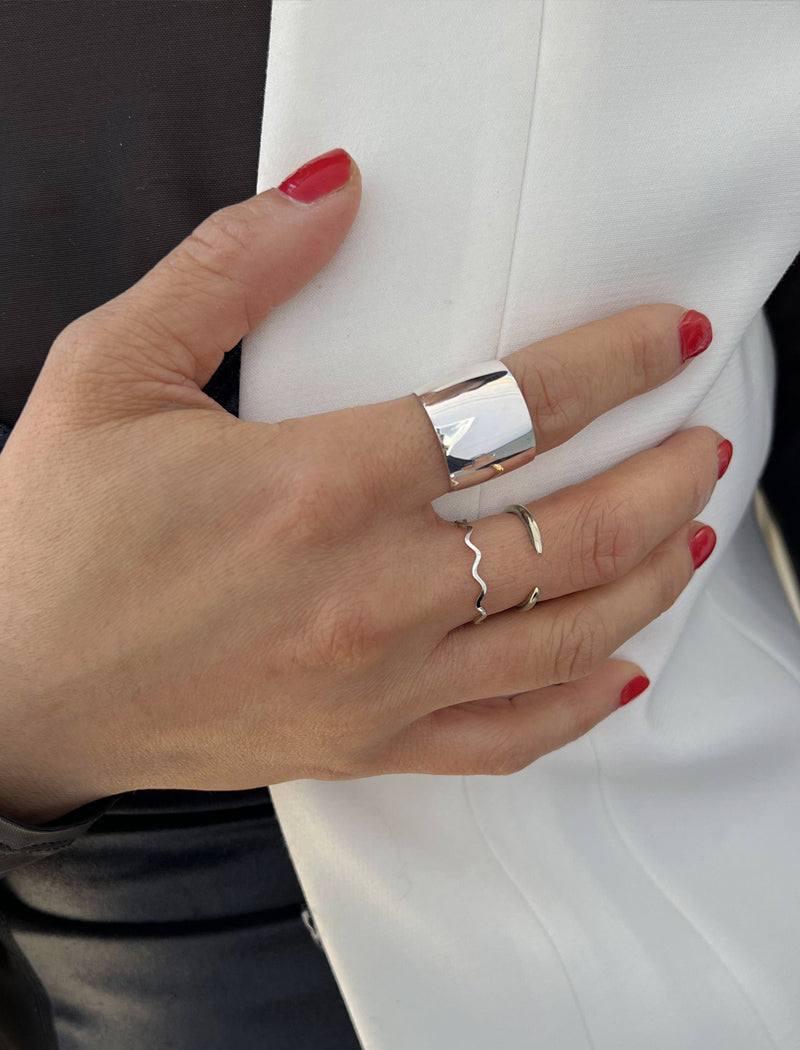 RICH Thick Statement Cigar Band Ring