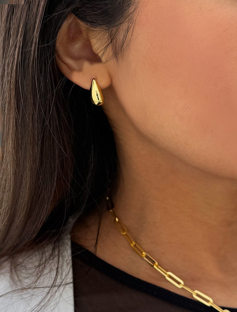TEARDROP Stud Earrings | 18K Gold Vermeil