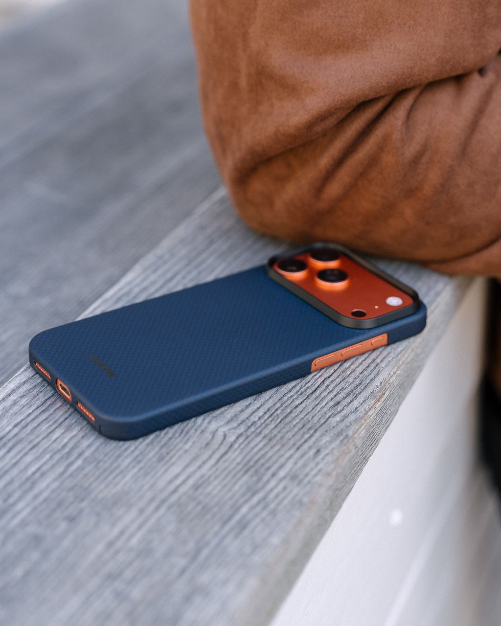 iPhone 17 Pro Max Case - Super Thin | Aramid Fiber | MagSafe - Navy Blue